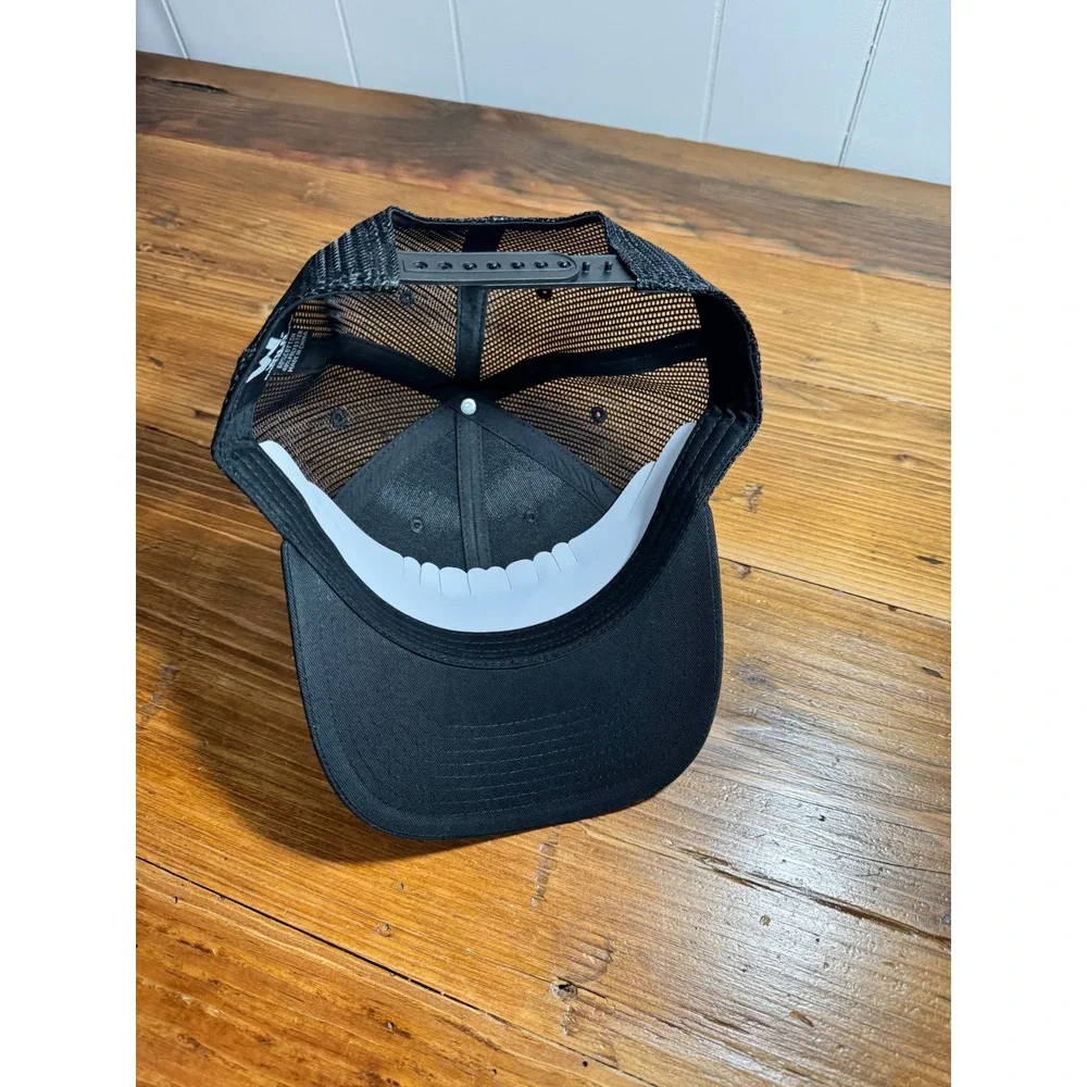 NEW Snap-on Trucker Hat Mens OSFM Black Mesh Back Snapback Logo Cap